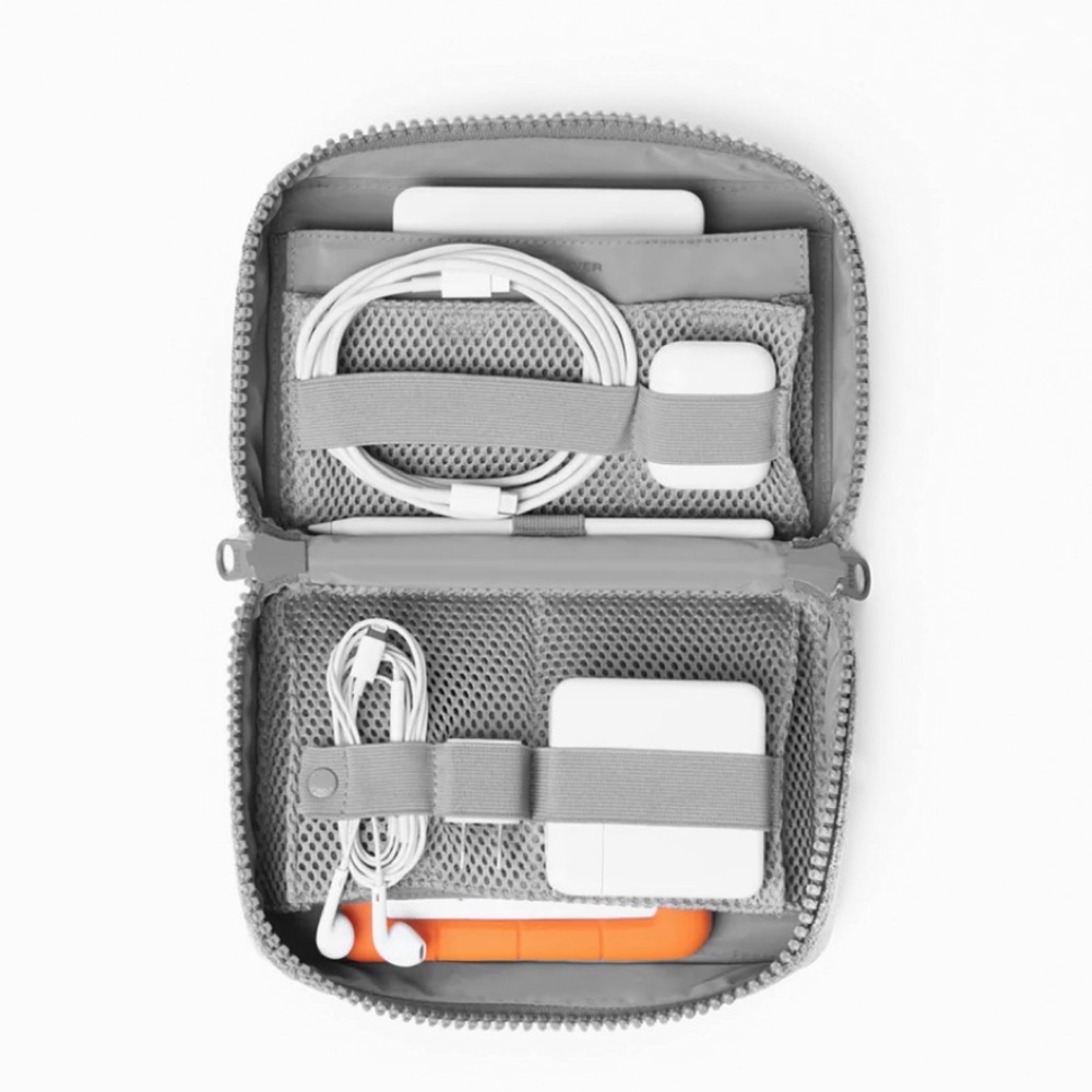 Brand New! Dagne Dover Neoprene Tech Organizer Heather Grey